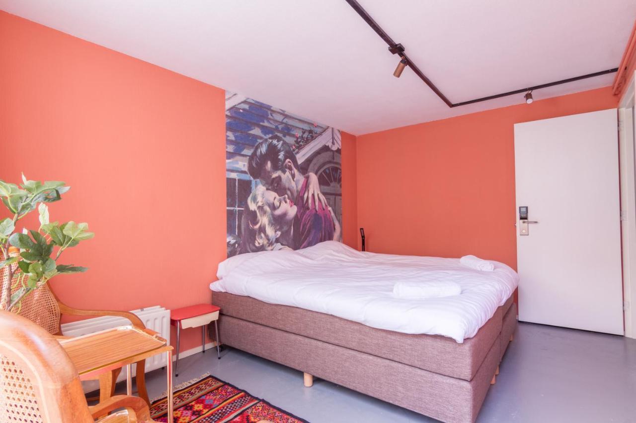 Pink Flamingo Boutique Hostel 海牙 外观 照片